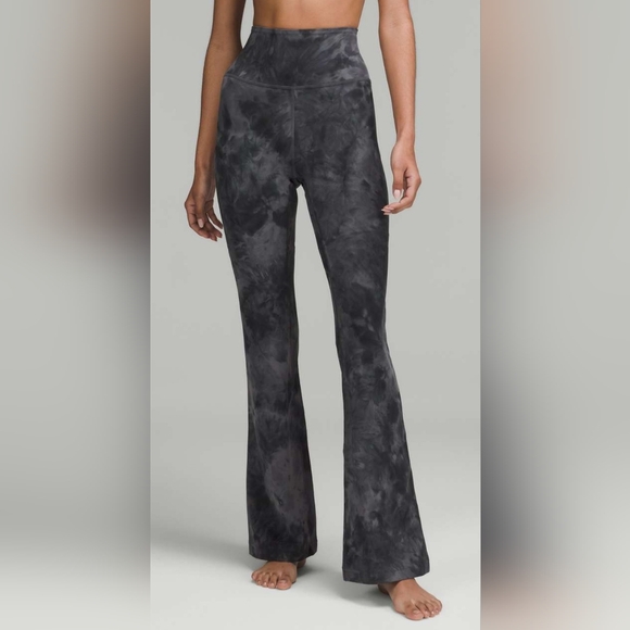 lululemon athletica Pants - lululemon athletica Black Tie-Dye Pants